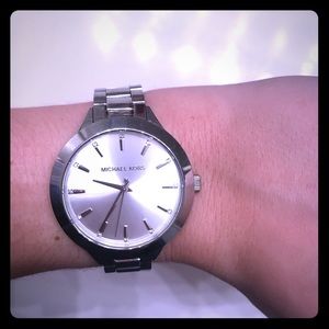 Michael Kors Slim Runway Watch in silver